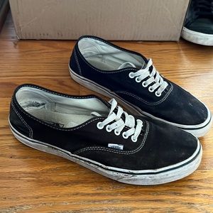 Men’s Vans Old Skool Shoe - Size 11.5